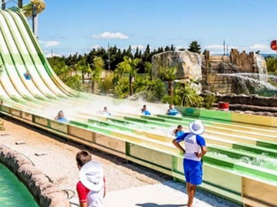 Centre aquatique Splash World à Monteux