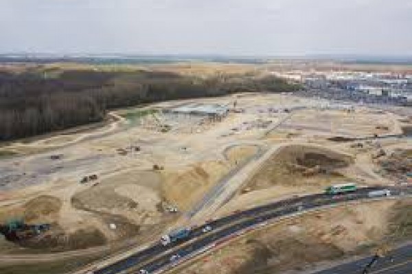 Claye-Souilly :  Shopping promenade   EQUATERRE était...